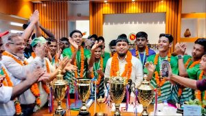 জাতীয় পর্যায়ে দ্বিতীয় স্থান অর্জন কারী উখিয়া একেএনসি উচ্চ বিদ্যালয়ের তরুণ খেলোয়াড়রা পেলো উপজেলা প্রশাসনের সংবর্ধনা